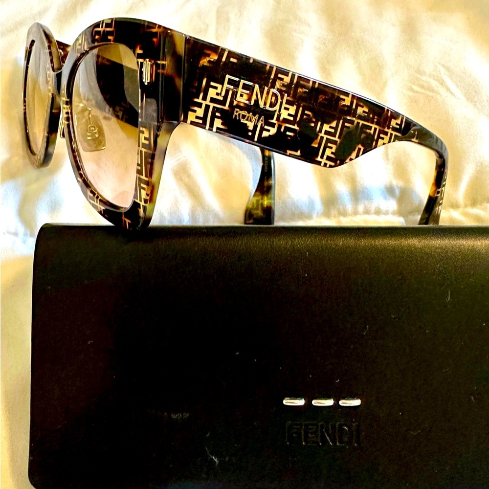 Authentic Fendi Roma Sunglasses